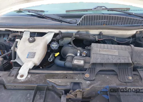 2013 Chevrolet Express 2500 Work Van from USA, damaged, VIN 1GCWGGBA2D1151653